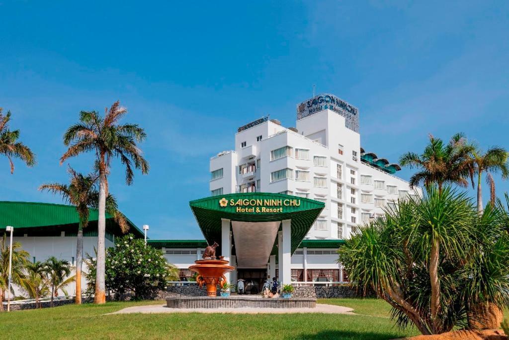 Saigon - Ninh Chu Hotel & Resort Phan Rang-Tháp Chàm Esterno foto