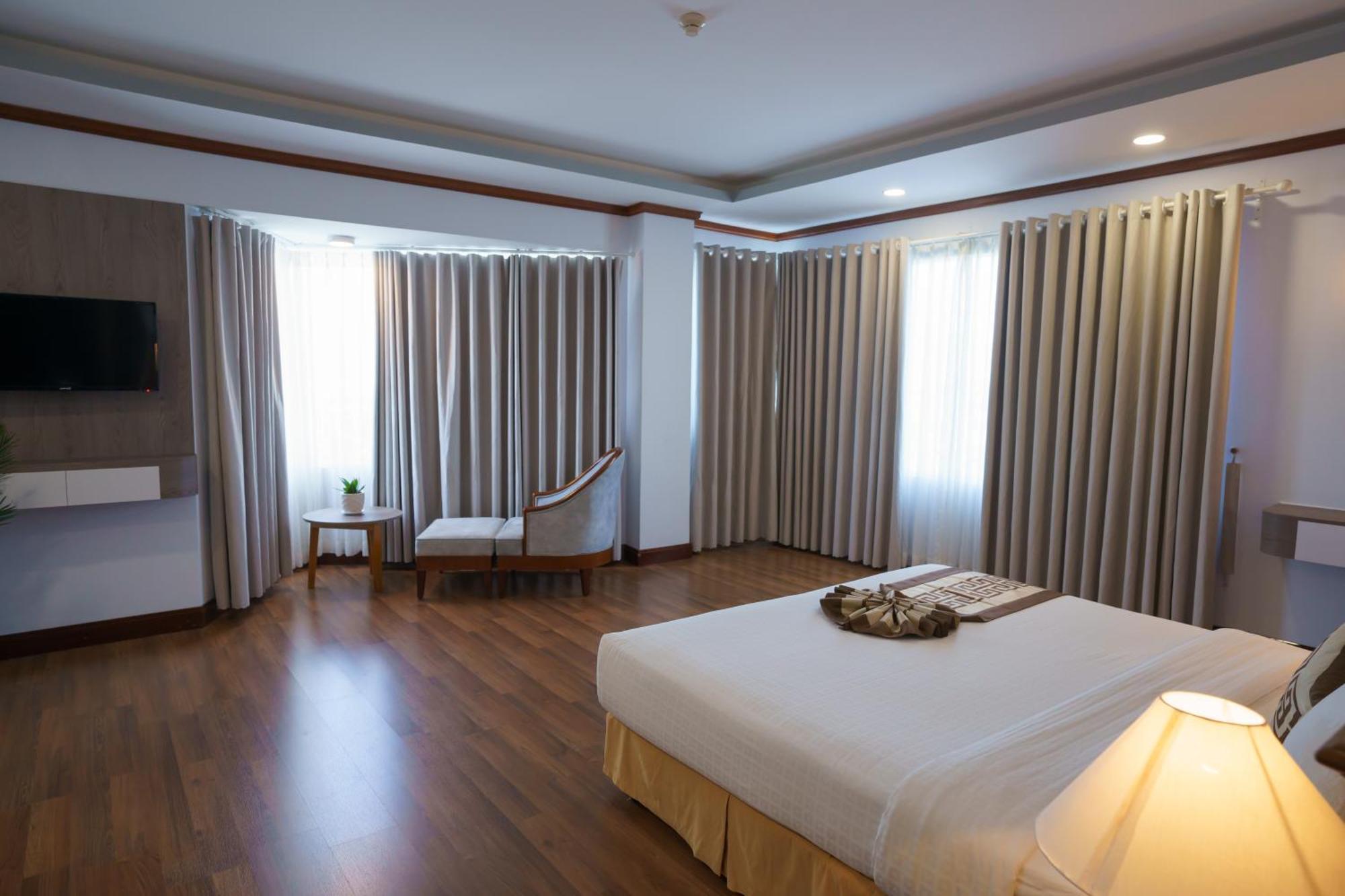 Saigon - Ninh Chu Hotel & Resort Phan Rang-Tháp Chàm Esterno foto