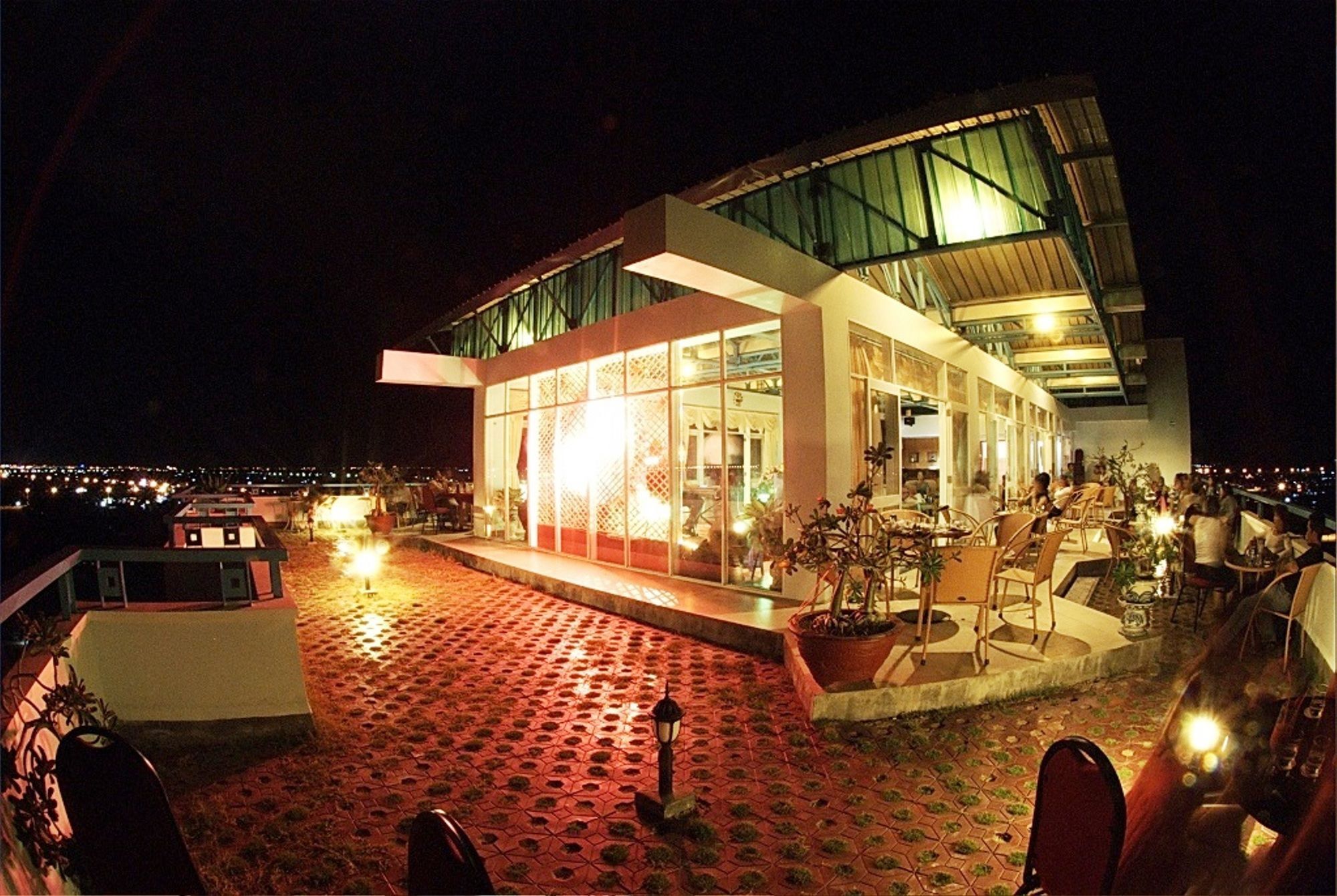 Saigon - Ninh Chu Hotel & Resort Phan Rang-Tháp Chàm Esterno foto